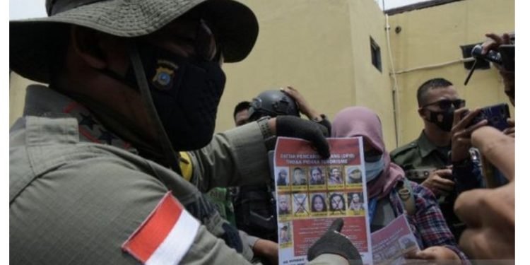 Senjata Makan Tuan, Bom Meledak Di Badan Teroris