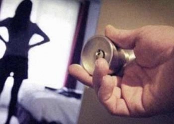 Viral Video Polwan Bermesraan Beredar Luas