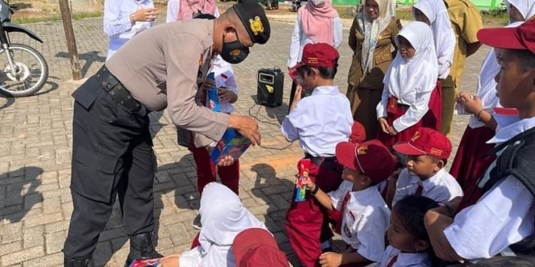 Menjalin Komunikasi dan Kedekatan dengan Masyarakat, Sat Samapta Polres Tanah Laut Gelar Program KBP
