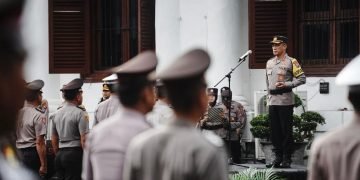 Sambut 2023 Tahun ini 189 Anggota Polrestabes Surabaya Naik Pangkat