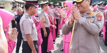 Kapolres Tanah Laut Berikan Motivasi Saat Pimpin Kenaikan Pangkat Anggota Polres Tanah Laut