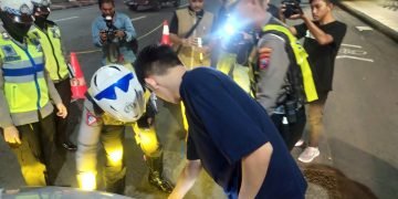 Antisipasi Balap Liar, Satlantas Bersama Sie Dokkes Polrestabes Surabaya Gelar Ops Stasioner