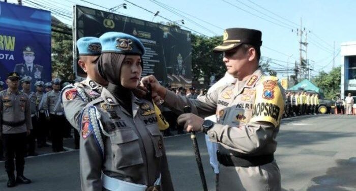 Polresta Malang Kota Lakukan Deteksi Dini Kamtibmas Di Tingkat Rukun Warga Dengan Polisi RW