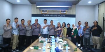 Bahas Program Hari Bhayangkara ke 77, Divisi Humas Polri Gelar Audiensi dengan Media