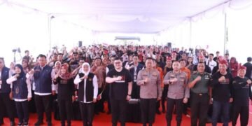 Kapolres Kediri Kota Dampingi Kunjungan Kerja Gubernur Jatim di Republik Lele Pare