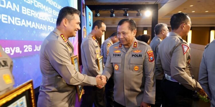 Kapolresta Malang Kota Terima Penghargaan Kapolda Jawa Timur