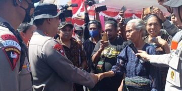 Baksti Sosial Dan Bakti Kesehatan Kapolri Untuk Warga NTT Begini Kata Mereka