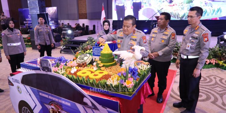 Peresmian Front Office ETLE dan RTMC Warnai  Syukuran Hari Lalu Lintas Polda Sulsel