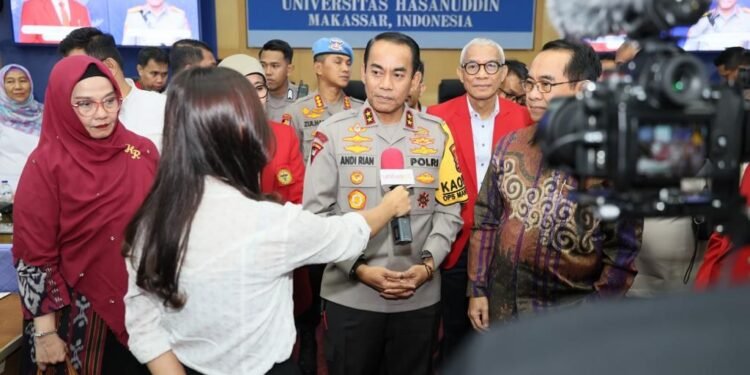 Kapolda Sulsel Berkomitmen Kembangkan Tilang Elektronik