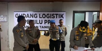 Pastikan Kelancaran Pemilu, Kapolres Metro Tangerang Kota Cek Gudang Logistik