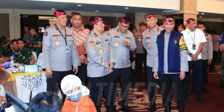 Rakernis Humas Polri 2024 di Surabaya, Donor Darah dan Solidaritas untuk Korban Bom