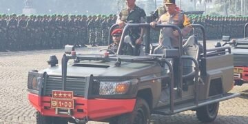 Panglima TNI dan Kapolri Pimpin Apel Pengamanan VVIP Pelantikan Presiden, Cek Pasukan Naik Rantis