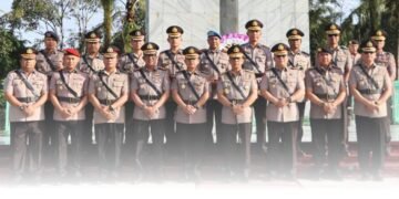Ziarah ke Taman Makam Pahlawan, Personel Polresta Bulungan Hormati Jasa Para Pahlawan di Hari Bhayangkara ke-79