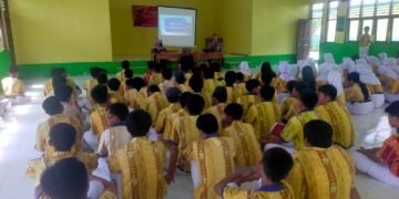 Sat Lantas Polresta Bulungan Sosialisasikan Etika dan Tertib Lalu Lintas kepada Pelajar SMPN 2 Tanjung Selor