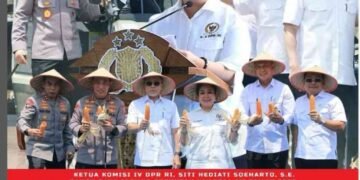 Siti Hediati Soeharto Apresiasi Kapolri di Panen Raya Jagung: “Bekerja Melampaui Tanggung Jawab”