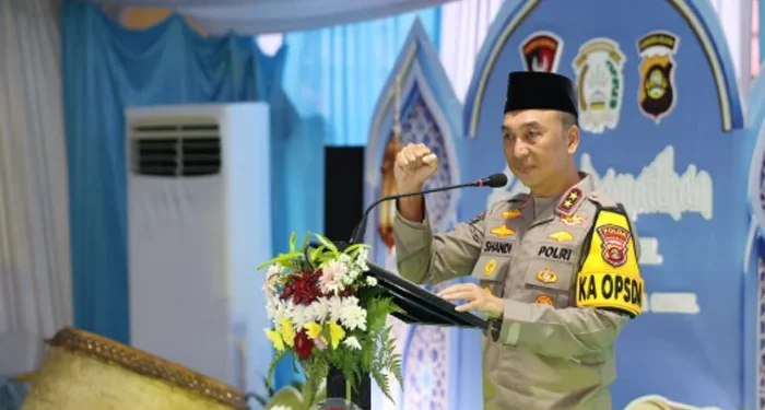 Kapolda Sumsel Puji Dedikasi Brimob: Jaga Kamtibmas hingga Bantu Korban Bencana di Sumatera
